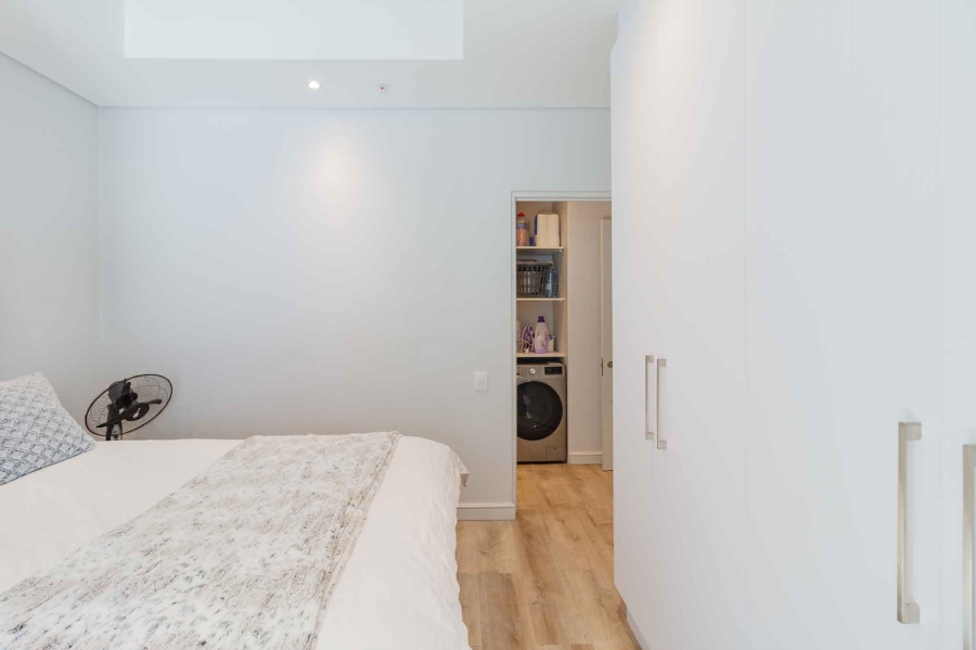 1 Bedroom Property for Sale in Foreshore Western Cape